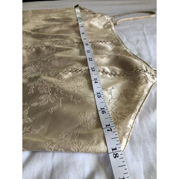 Victoria's Secret Womens Satin Floral Jacquard Cami Crop Top L Beige Going Out - Picture 7 of 8